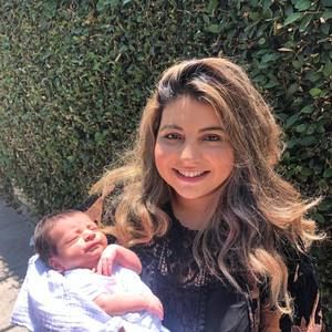 Meet your Posher, Evelyn